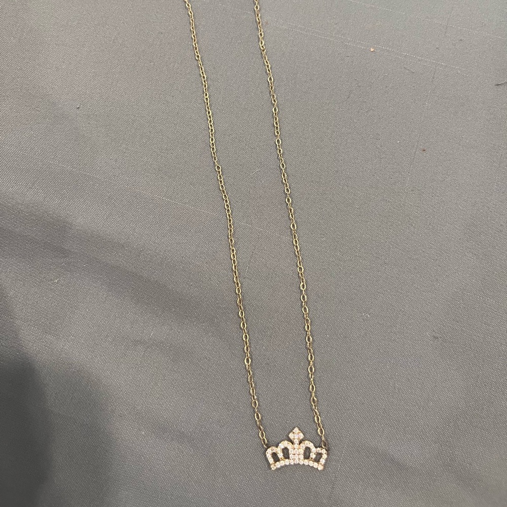 10k yellow Gold, glass crown Necklace